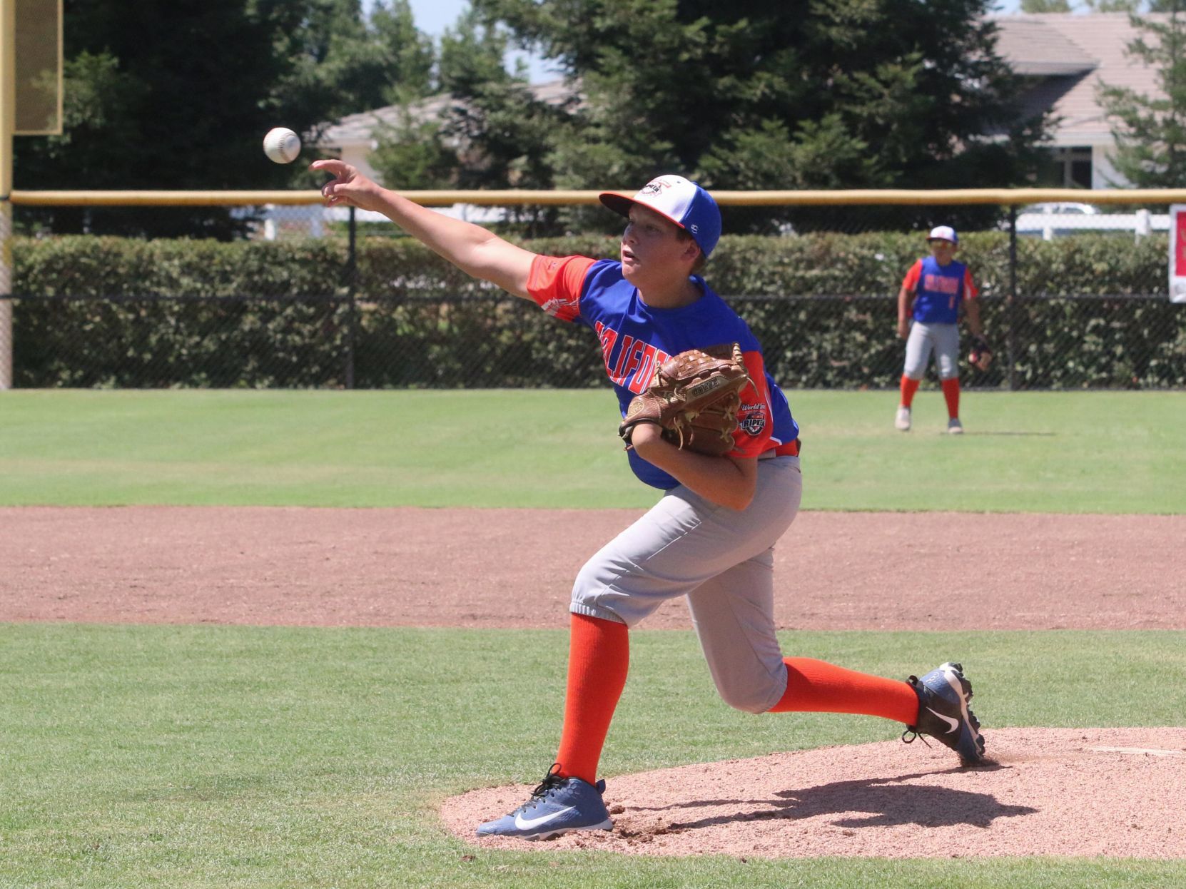 Contagious hitting, errors lifts Central California in World Series opener